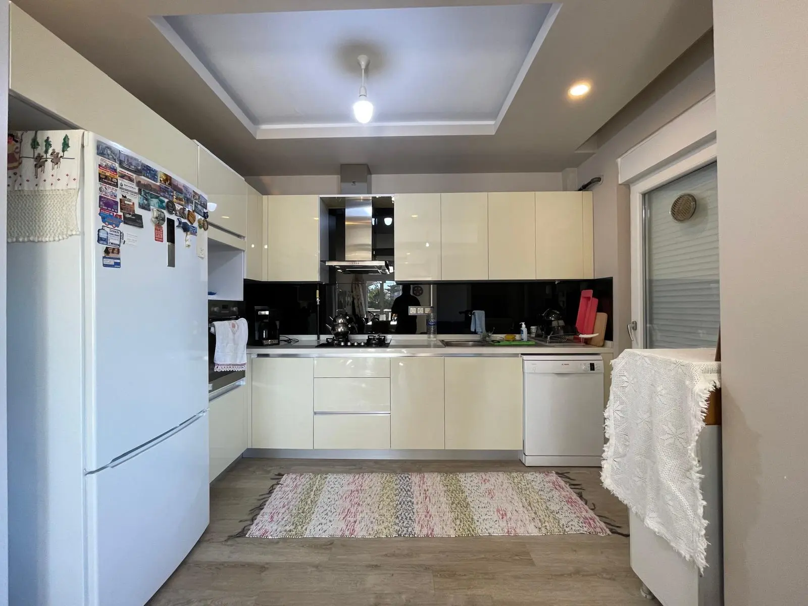 Fitted kitchen